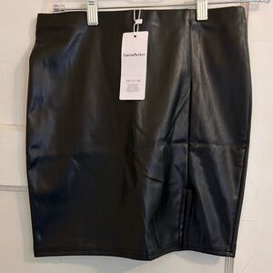 Canton Walker Black Faux Leather Mini Skirt Sz Small  Washable NWT